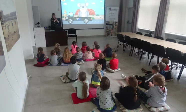 BIBLIOTEKA MAŁEGO CZŁOWIEKA